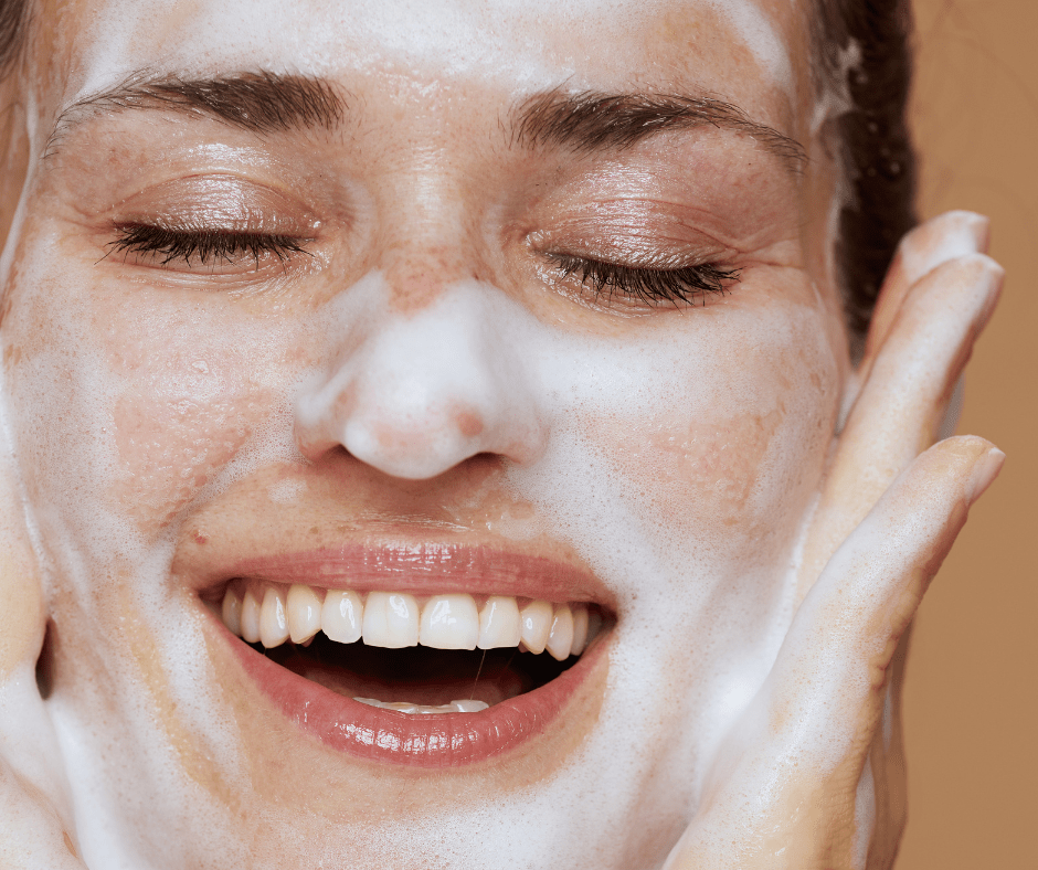 Face Wash Rose & Oats - Botika Skincare