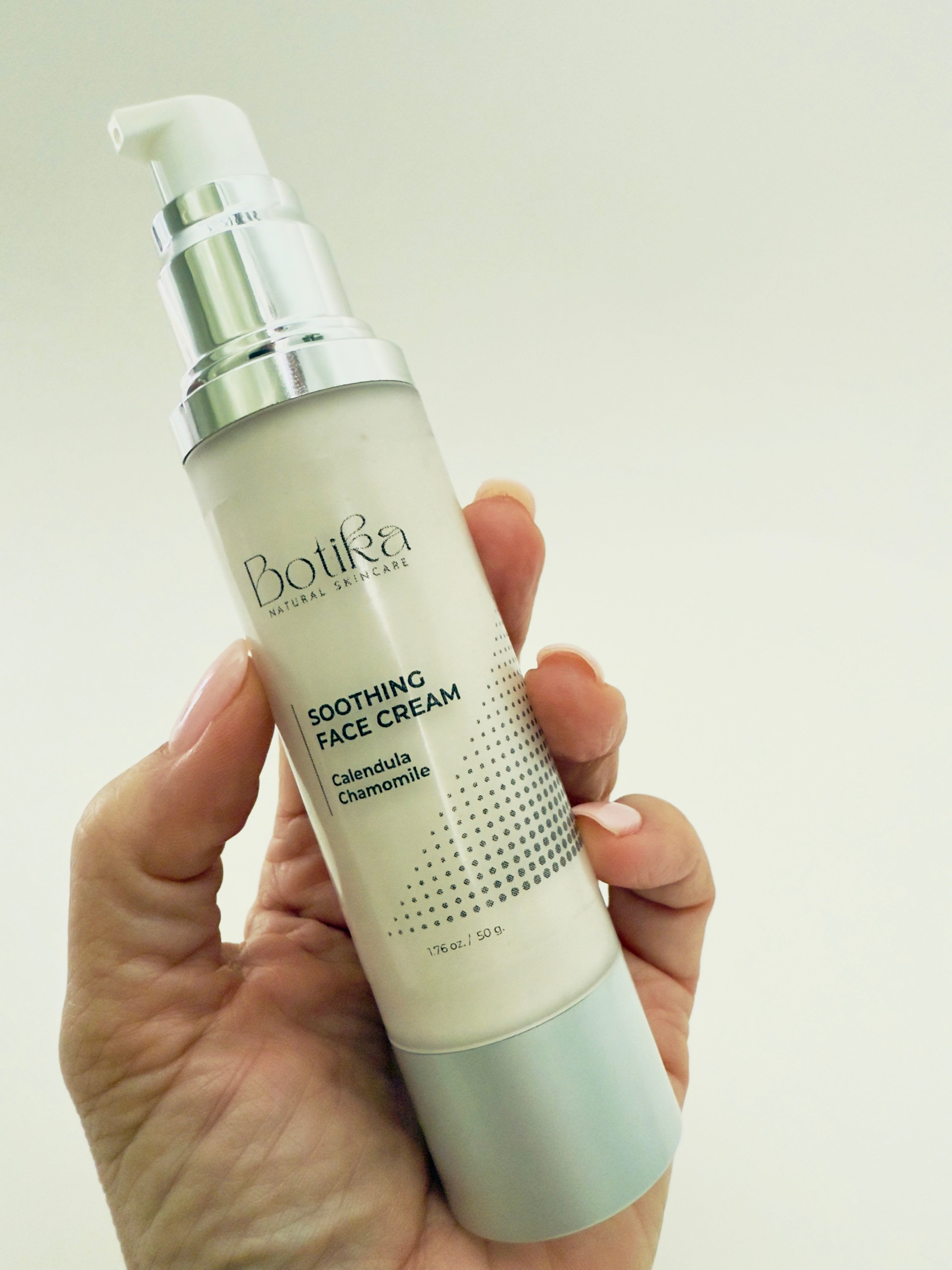 calming face cream with chamomile and calendula